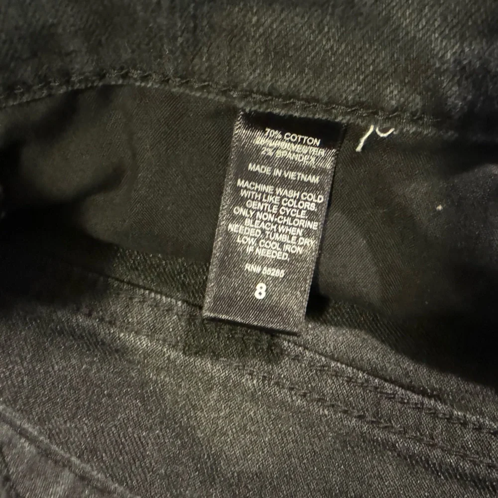Black express jean shorts - Picture 2 of 5
